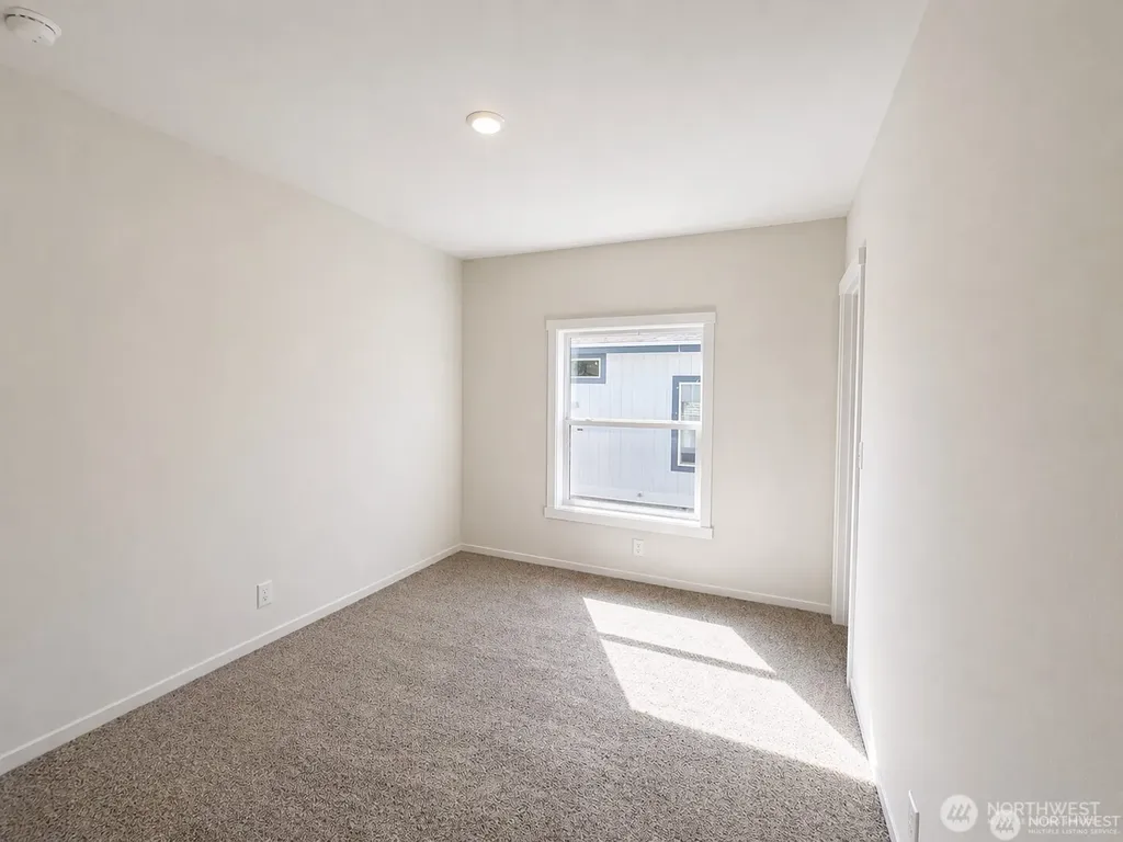 2073 Timber Street Enumclaw WA 98022