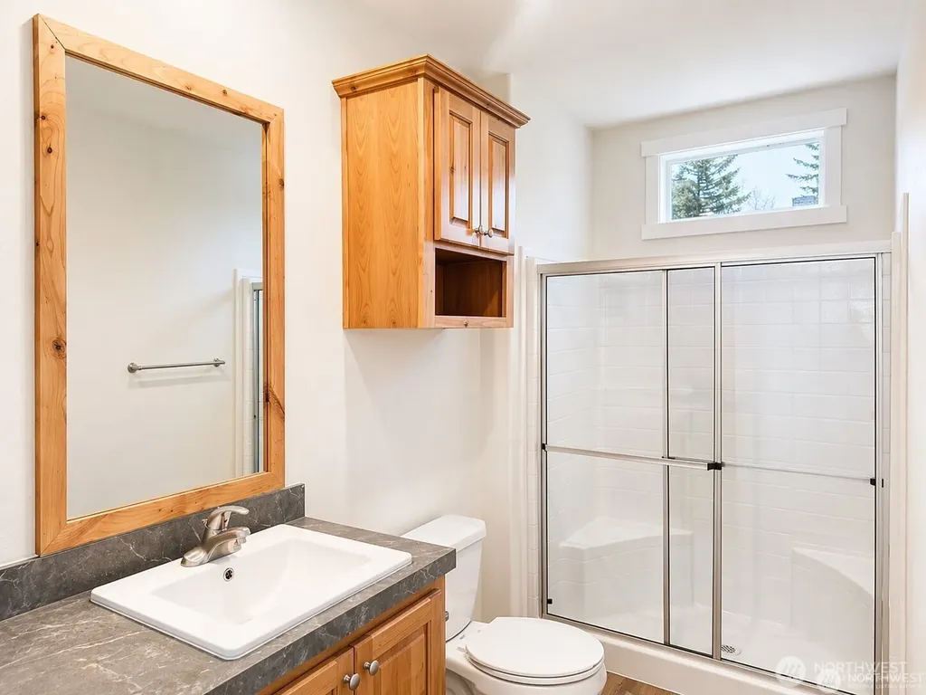 2073 Timber Street Enumclaw WA 98022