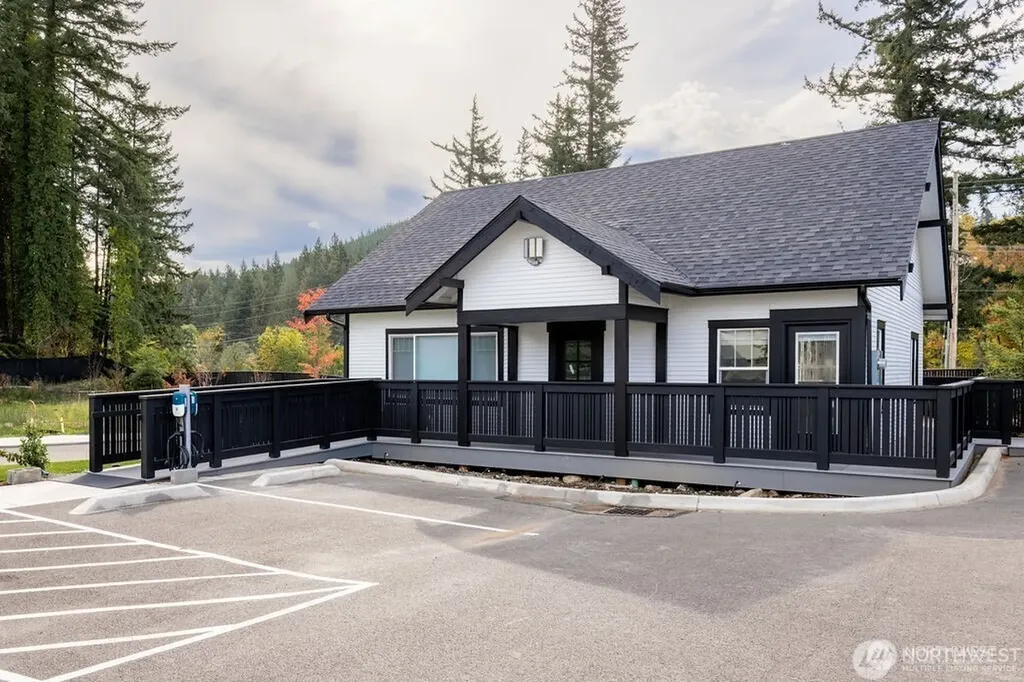 2073 Timber Street Enumclaw WA 98022