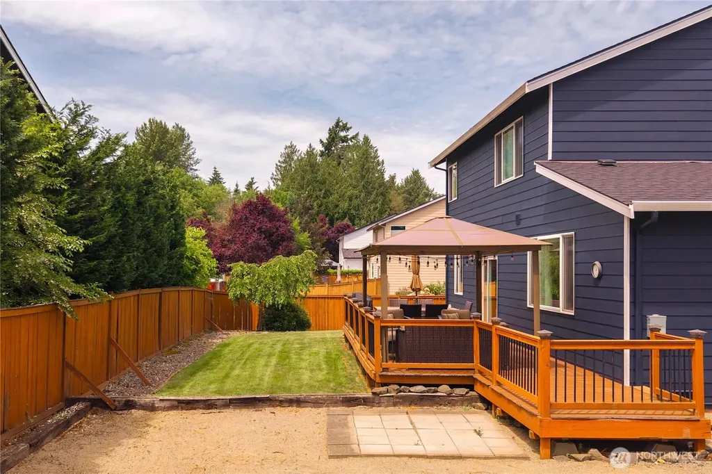 418 103rd Avenue NE Lake Stevens WA 98258