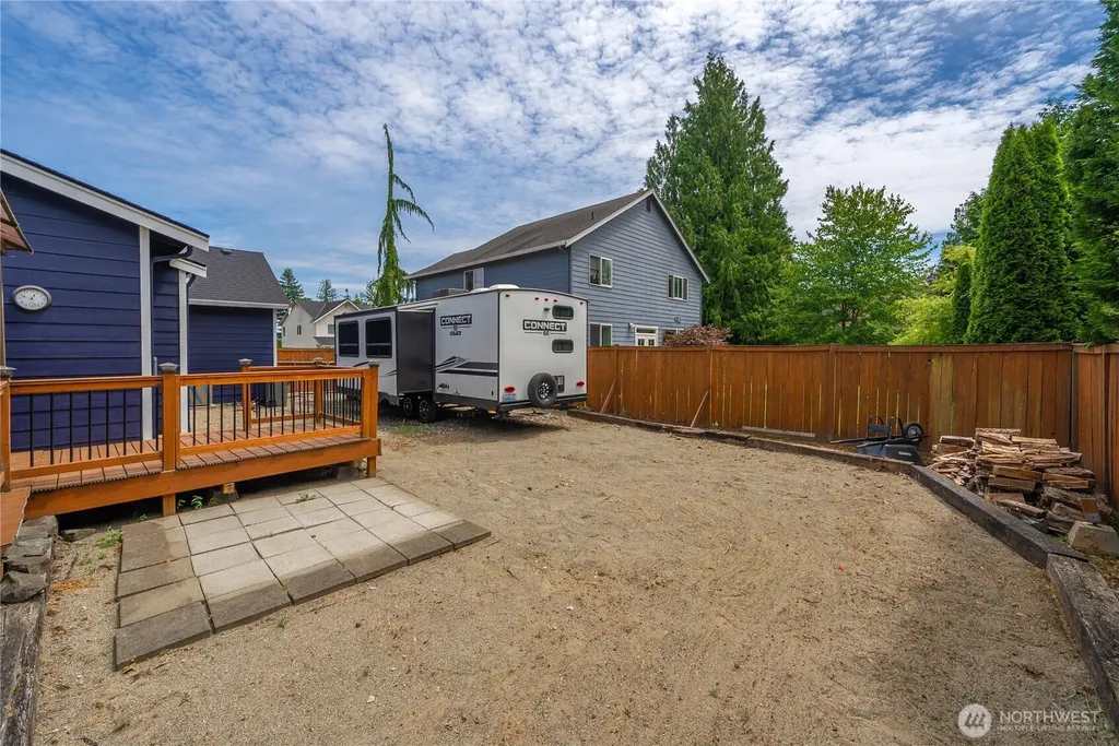 418 103rd Avenue NE Lake Stevens WA 98258