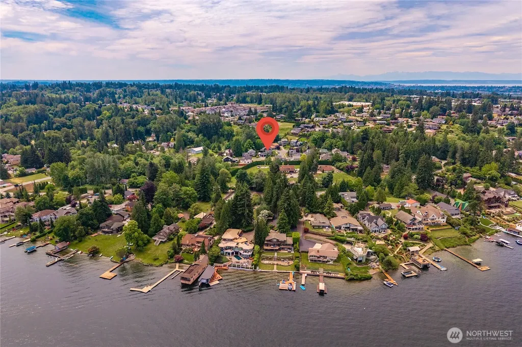 418 103rd Avenue NE Lake Stevens WA 98258