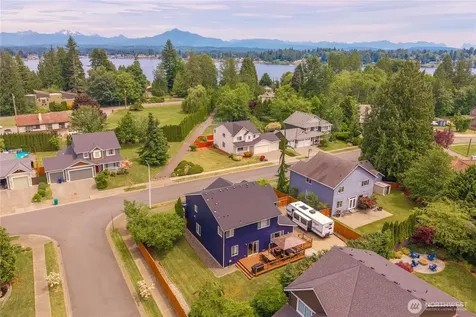 418 103rd Avenue NE Lake Stevens WA 98258