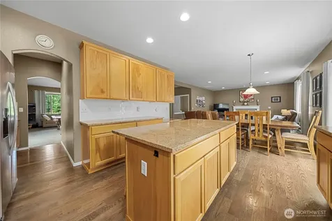 418 103rd Avenue NE Lake Stevens WA 98258