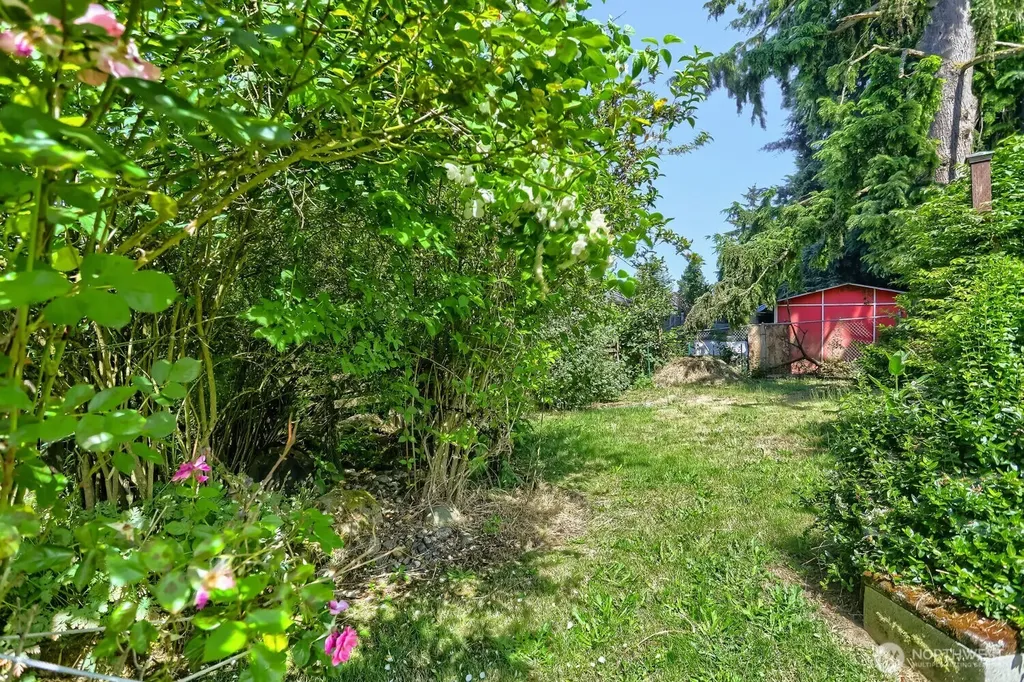 16719 3rd Avenue NE Shoreline WA 98155