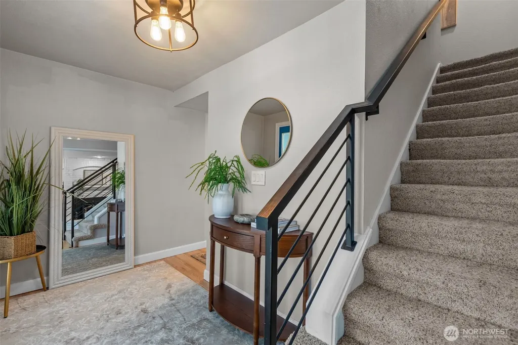 1812 SW 214th Street Lynnwood WA 98036
