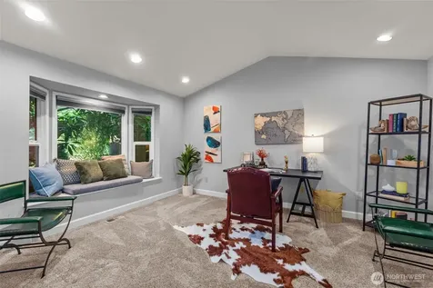 1812 SW 214th Street Lynnwood WA 98036