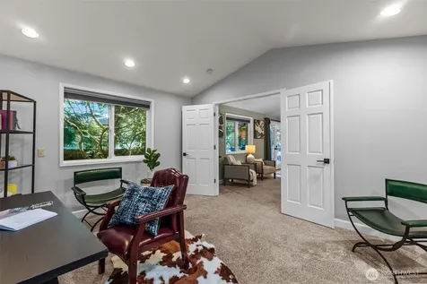 1812 SW 214th Street Lynnwood WA 98036