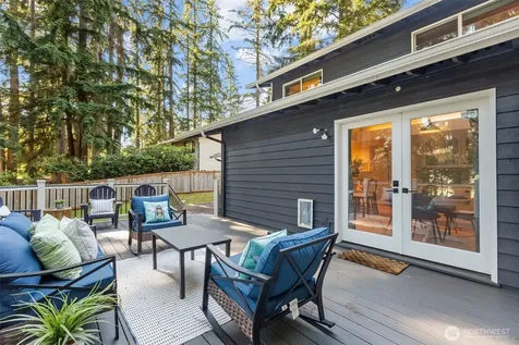 1812 SW 214th Street Lynnwood WA 98036