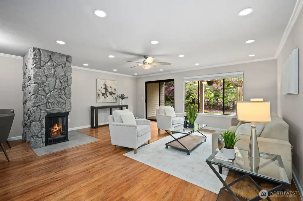 7639 SE 29th Street Mercer Island WA 98040