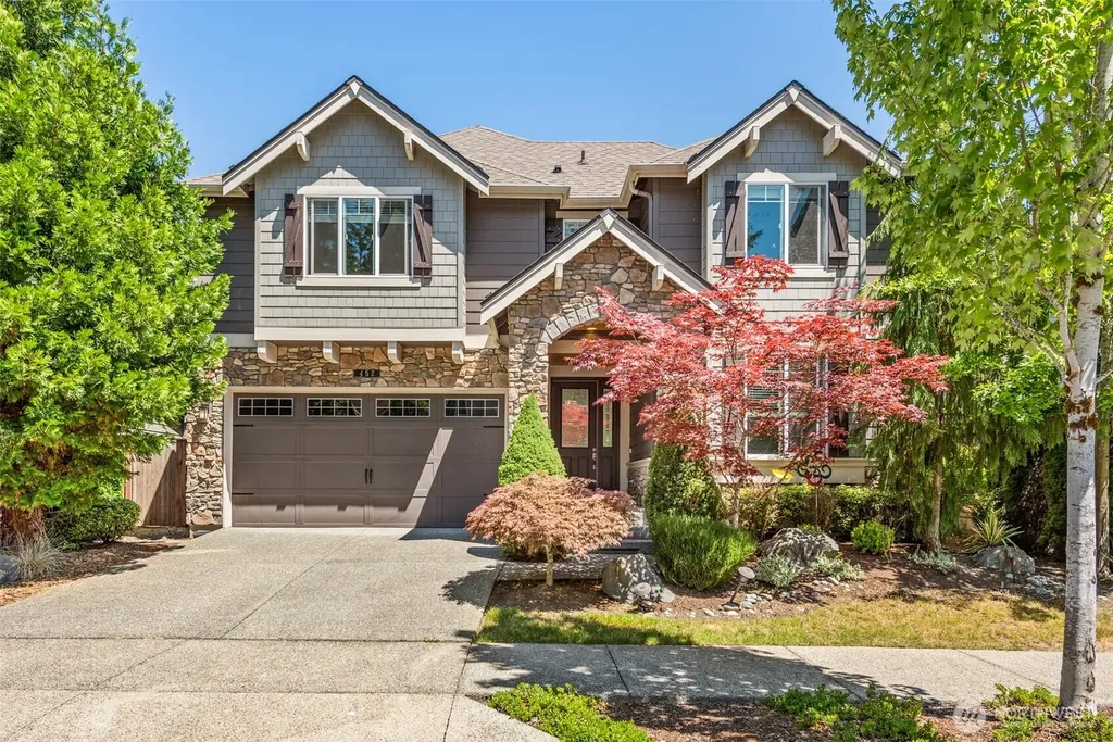 Sammamish WA, 452 233RD Place