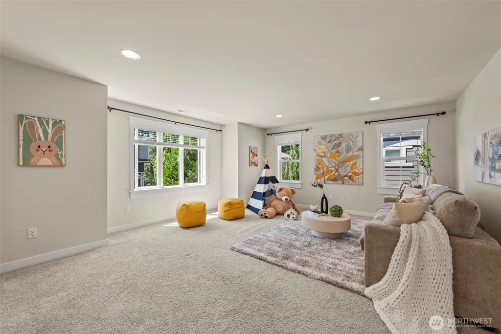 452 233rd Place SE Sammamish WA 98074