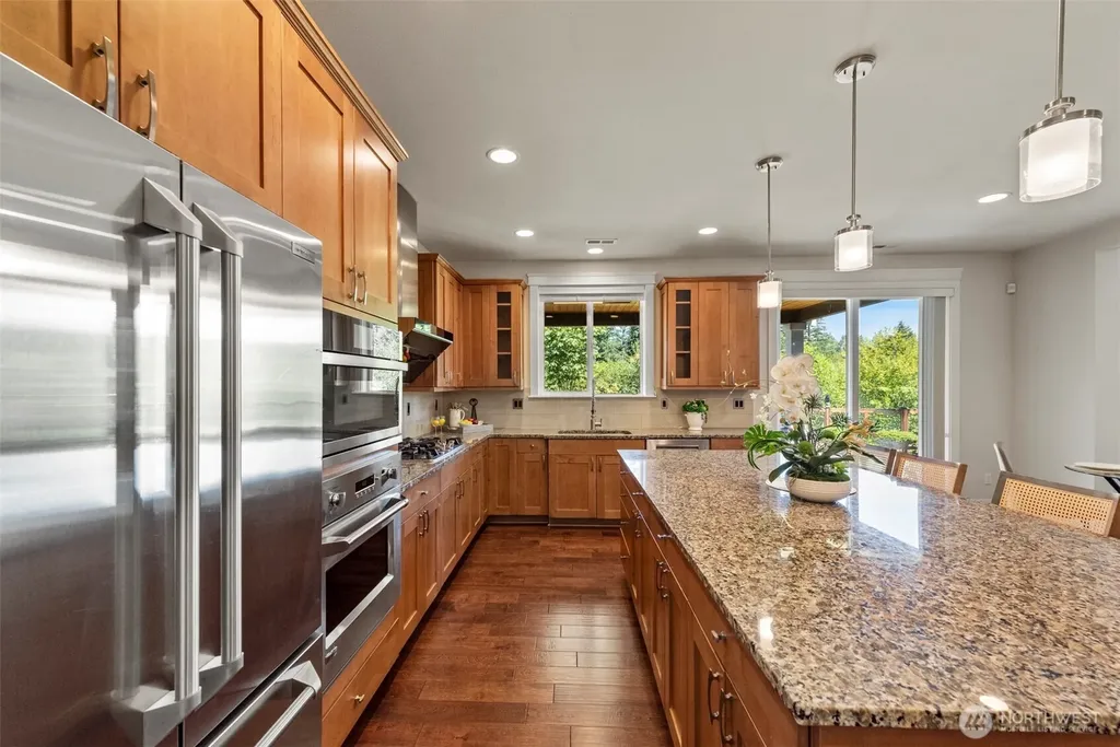 452 233rd Place SE Sammamish WA 98074