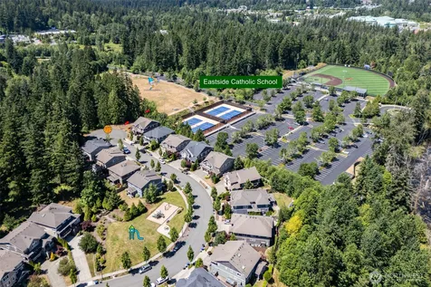 452 233rd Place SE Sammamish WA 98074