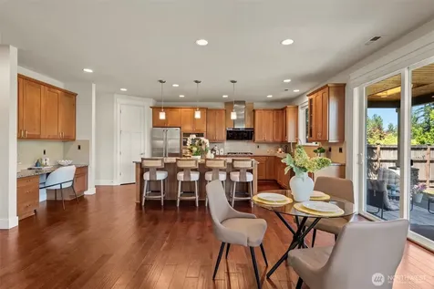 452 233rd Place SE Sammamish WA 98074