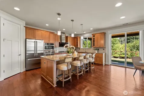 452 233rd Place SE Sammamish WA 98074