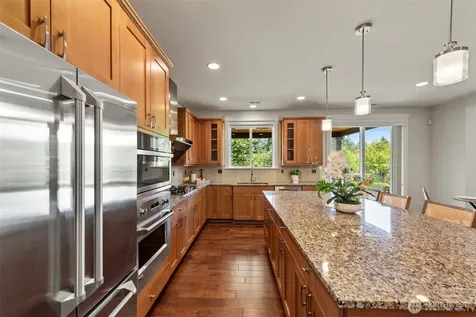 452 233rd Place SE Sammamish WA 98074
