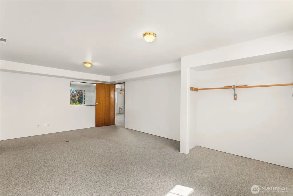 7022 Budd Street NW Olympia WA 98502