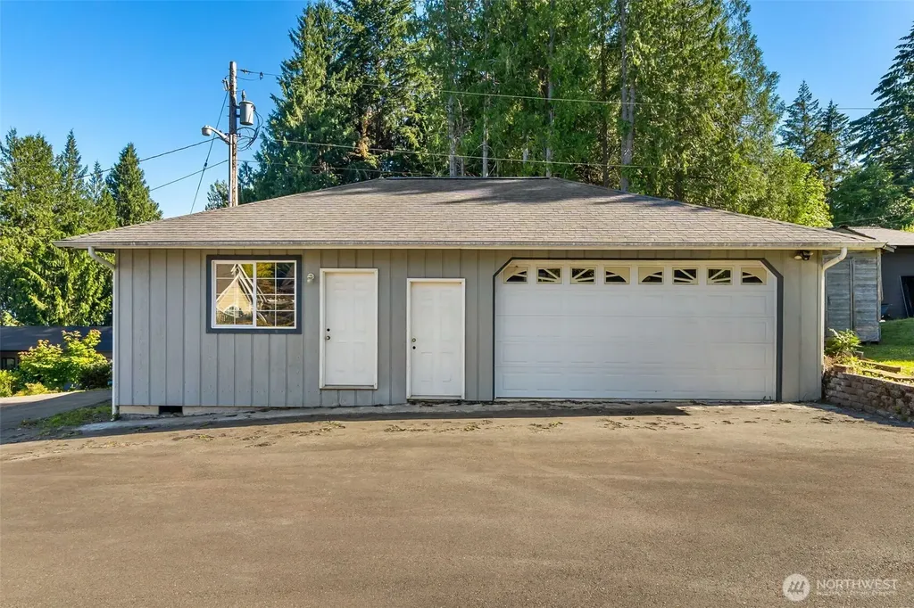 7022 Budd Street NW Olympia WA 98502