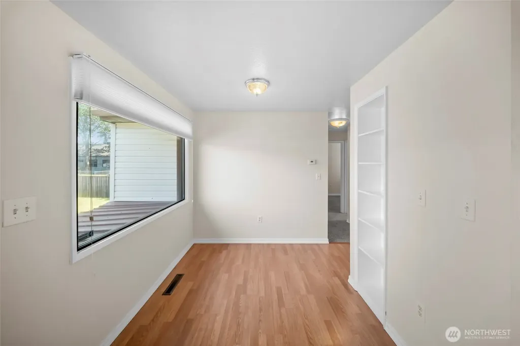 15205 Grant Avenue SW Lakewood WA 98498