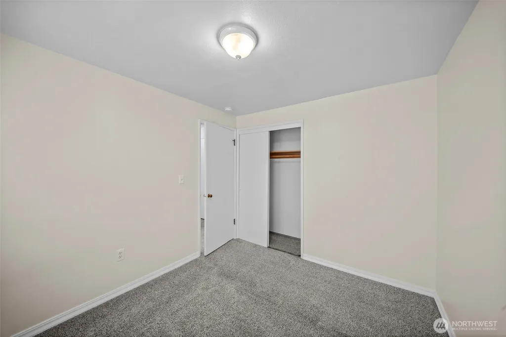 15205 Grant Avenue SW Lakewood WA 98498