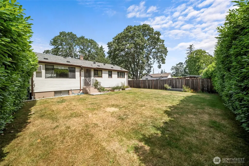 15205 Grant Avenue SW Lakewood WA 98498