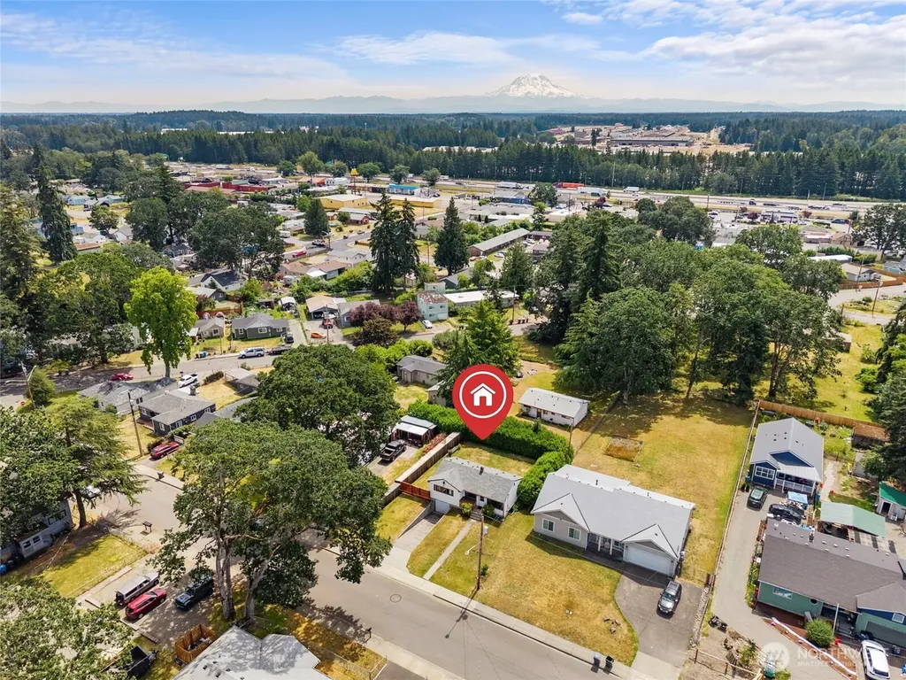 15205 Grant Avenue SW Lakewood WA 98498