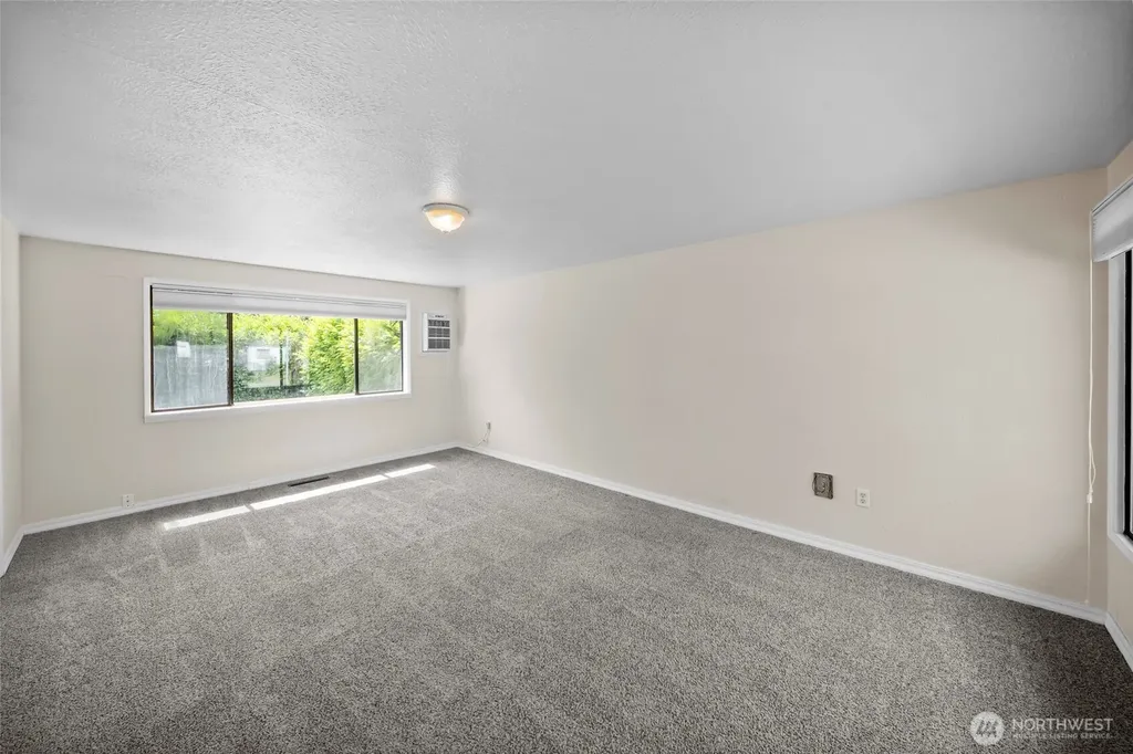 15205 Grant Avenue SW Lakewood WA 98498