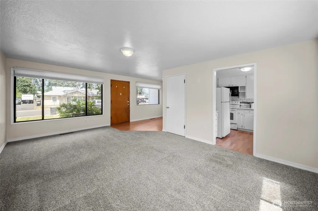 15205 Grant Avenue SW Lakewood WA 98498