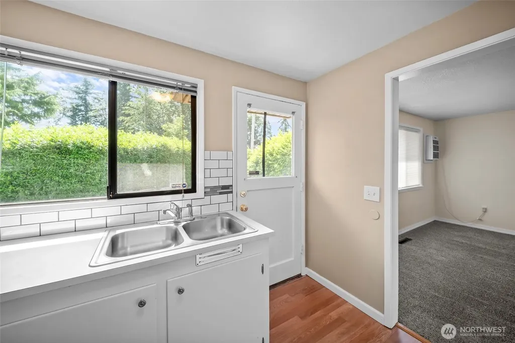 15205 Grant Avenue SW Lakewood WA 98498