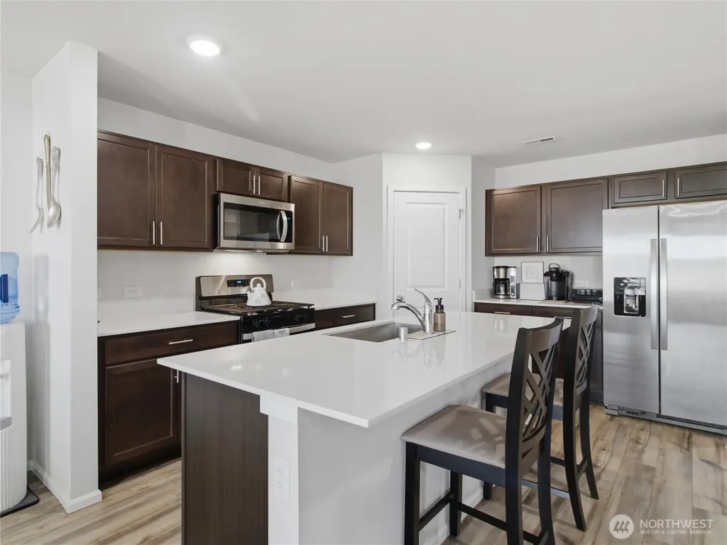 546 Gilbertson Lane SE Olympia WA 98501