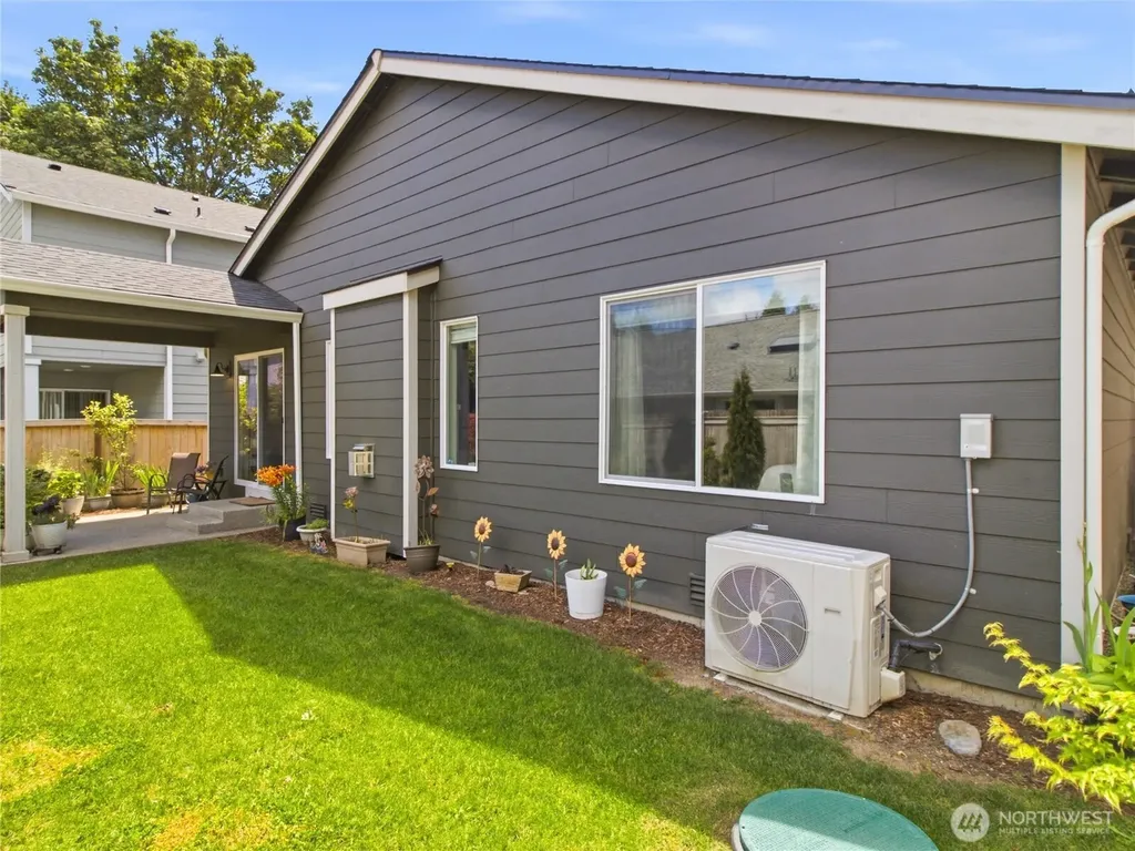546 Gilbertson Lane SE Olympia WA 98501