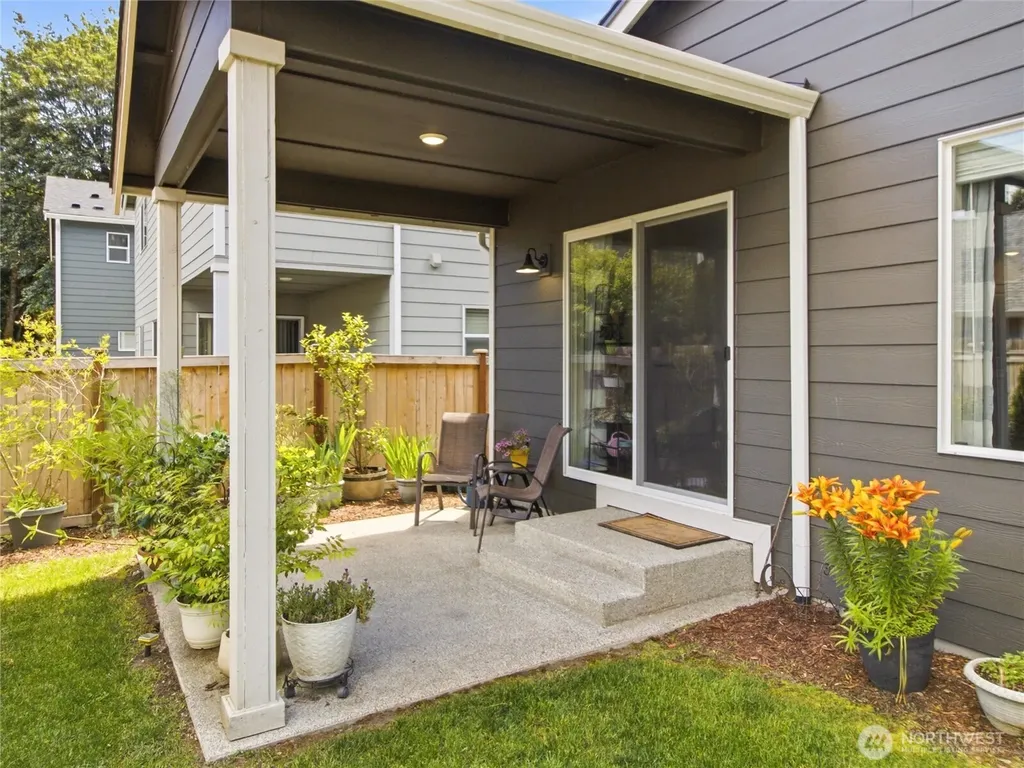 546 Gilbertson Lane SE Olympia WA 98501