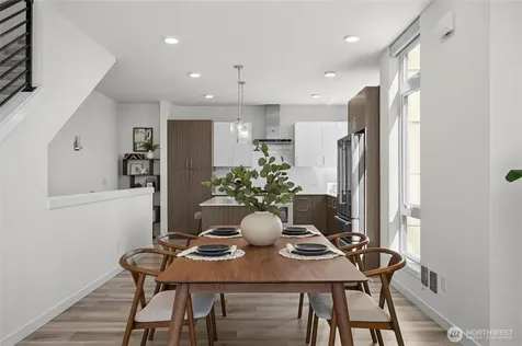 3011 30th Avenue W Seattle WA 98199