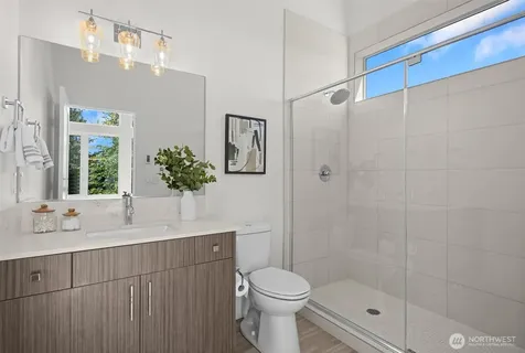 3011 30th Avenue W Seattle WA 98199