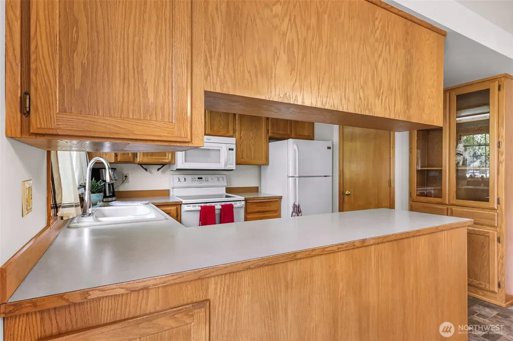 112 W 2nd Street Everson WA 98247