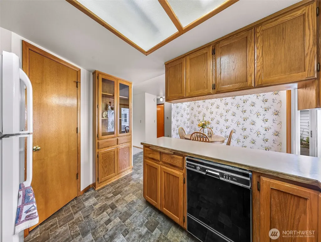 112 W 2nd Street Everson WA 98247