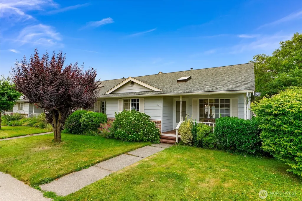 112 W 2nd Street Everson WA 98247