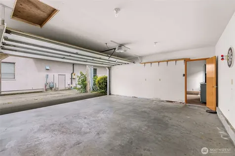 112 W 2nd Street Everson WA 98247