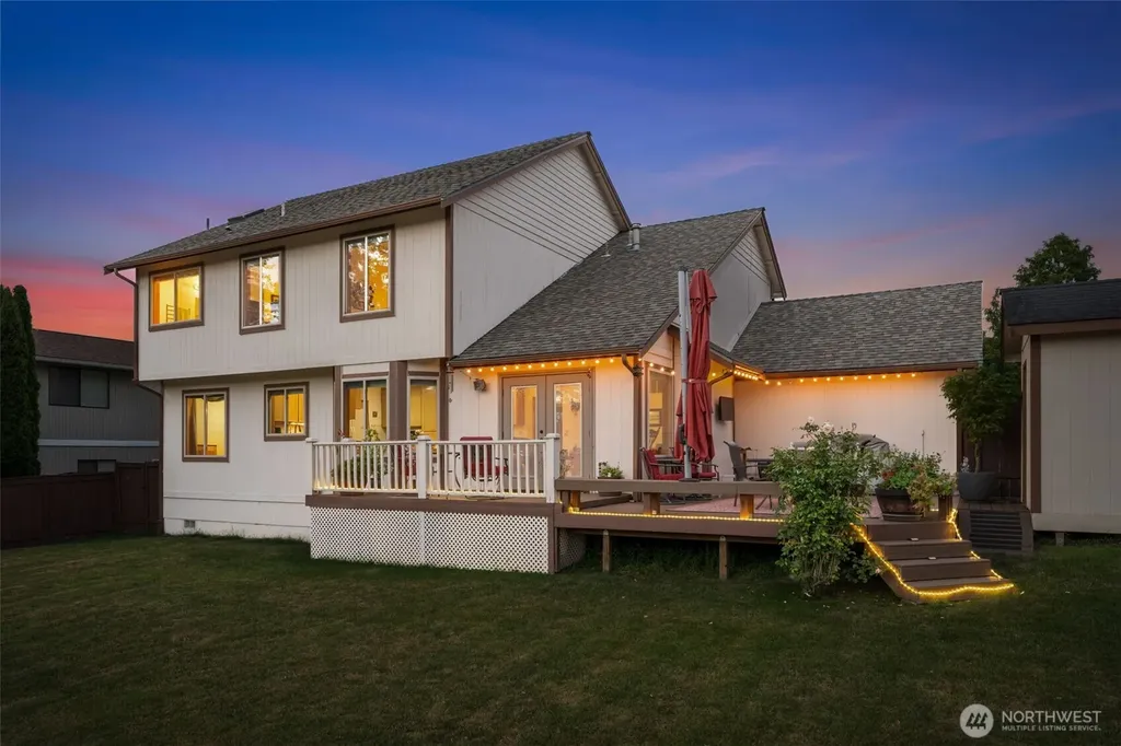 1918 8th Street Ct SW Puyallup WA 98371