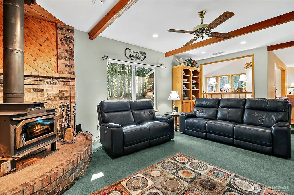 20829 SE 281st Street Kent WA 98048