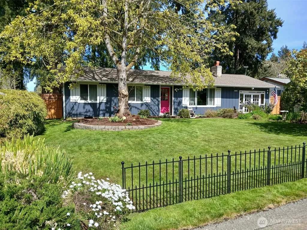 11513 108th Street SW Tacoma WA 98498