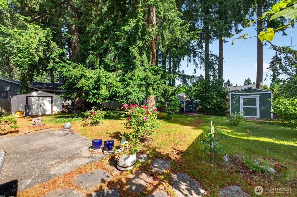 11513 108th Street SW Tacoma WA 98498
