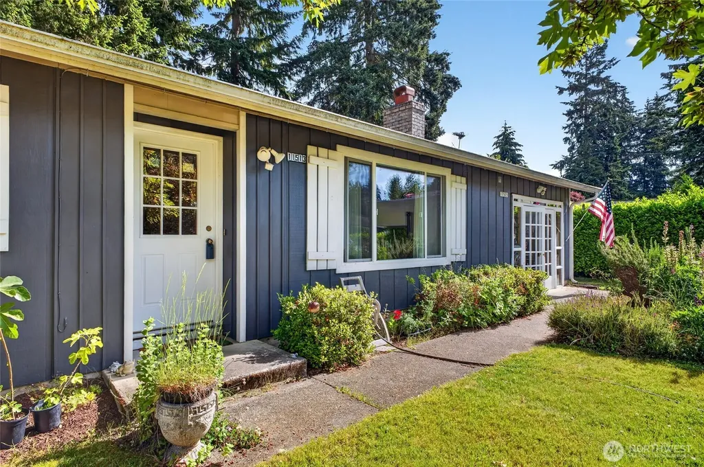 11513 108th Street SW Tacoma WA 98498