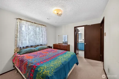 11513 108th Street SW Tacoma WA 98498