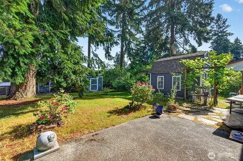 11513 108th Street SW Tacoma WA 98498