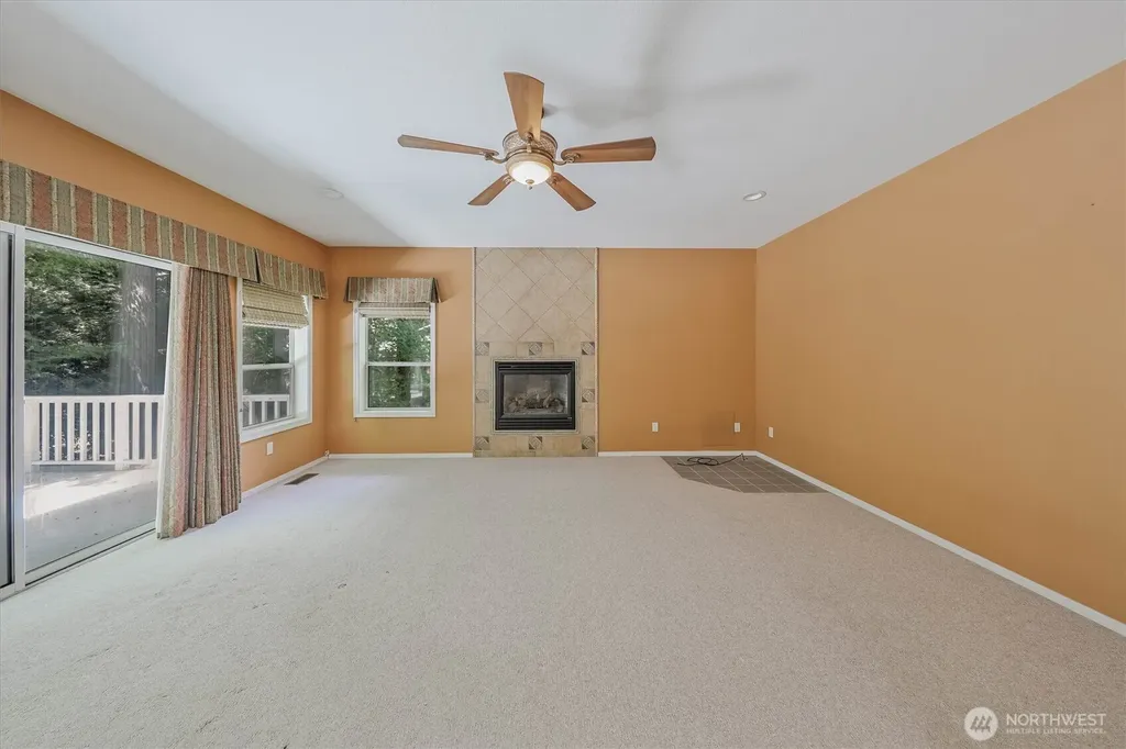 4204 27th Avenue NW Gig Harbor WA 98335