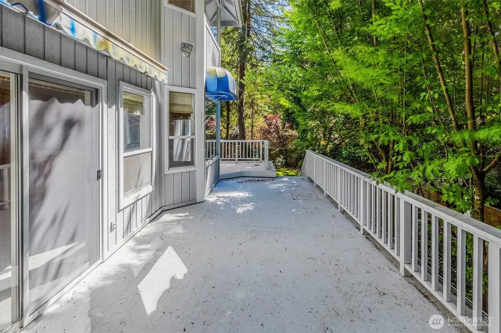 4204 27th Avenue NW Gig Harbor WA 98335