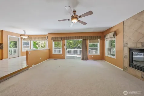 4204 27th Avenue NW Gig Harbor WA 98335
