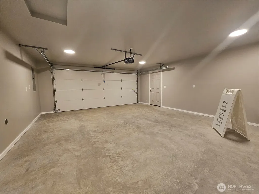 17 Pebble Creek Court Elma WA 98541